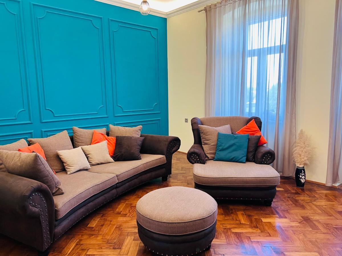 Apartment For Special Getaway Rose พูลา ภายนอก รูปภาพ
