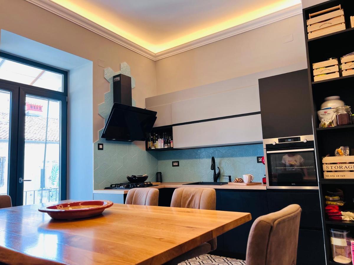 Apartment For Special Getaway Rose พูลา ภายนอก รูปภาพ